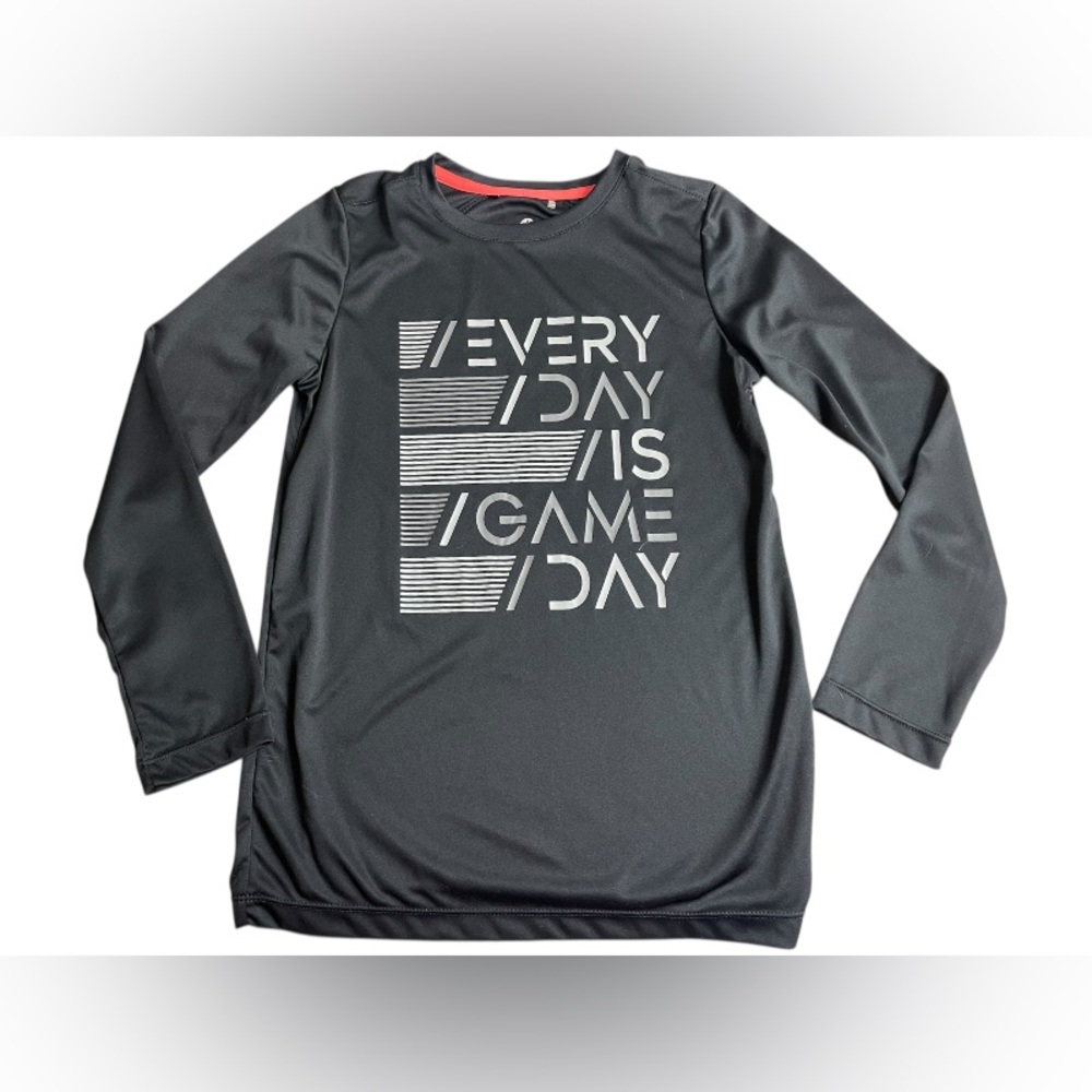 Black Long Sleeve Graphic Shirt sport atlectic